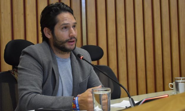 El Diputado Camilo Calle gratuidad educativa para los estudiantes de las universidades públicas