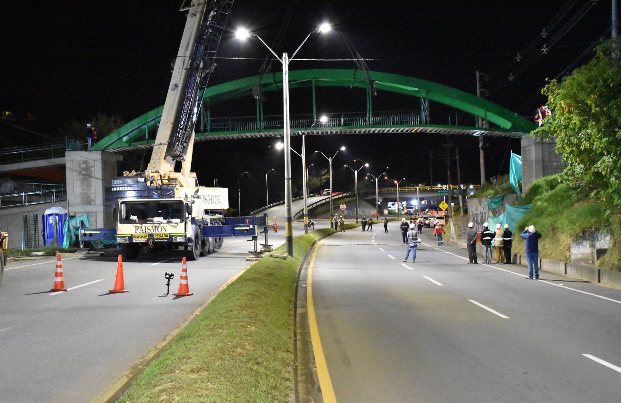 Puente peatonal en Guarne