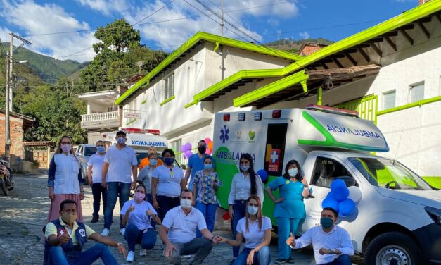 Heliconia estrena nueva ambulancia