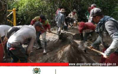En Angostura finalizan el puente de La Esperanza