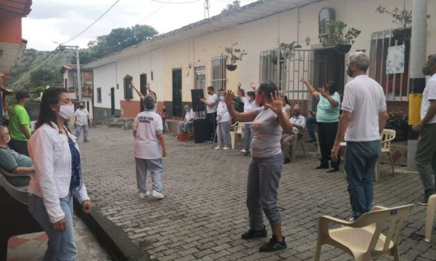 Liborina conmemora a los adultos mayores