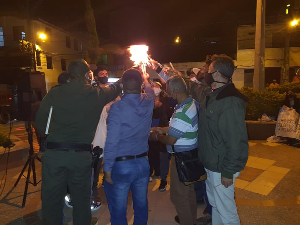 Velatón por la Paz en Giraldo Velatón por la Paz en Giraldo
