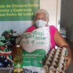 Entrega de kits alimentarios en San Pedro de Urabá