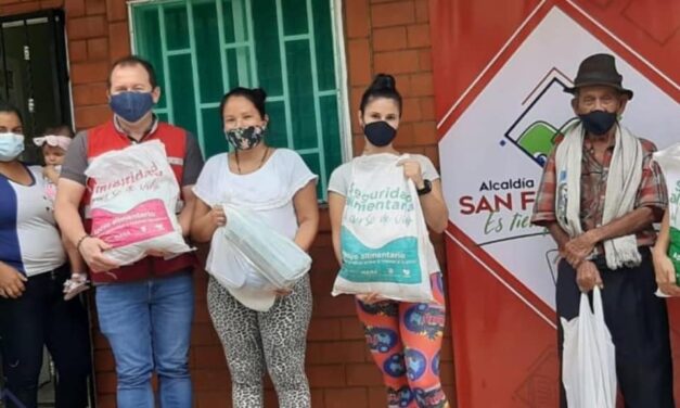 Entrega de Seguridad Alimentaria al Curso de Vida en San Francisco