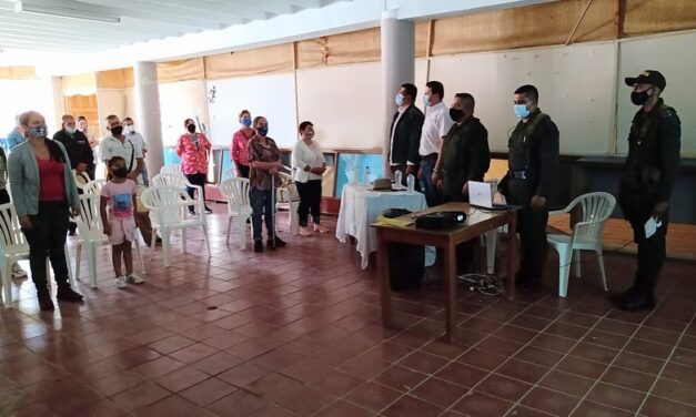 Encuentro comunitario liderado por la Policía Nacional en Abejorral