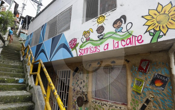 Biblioteca comunitaria dará símbolo de paz en Altavista