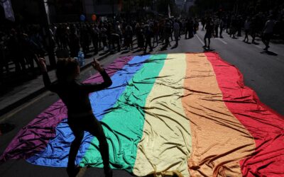 “Con orgullo y sin prejuicios”