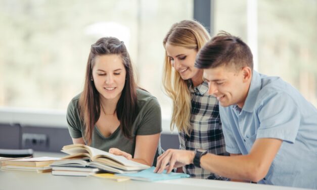 Educación superior para jóvenes de Barbosa