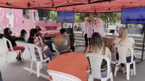 Biblioteca móvil llegó a Copacabana