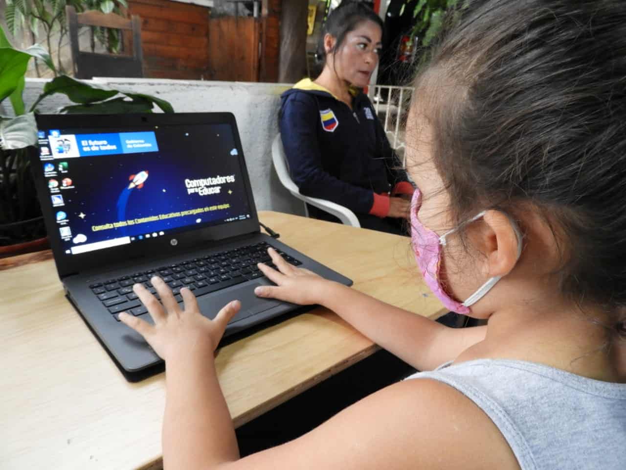 Puntos pedagógicos digitales en La Estrella
