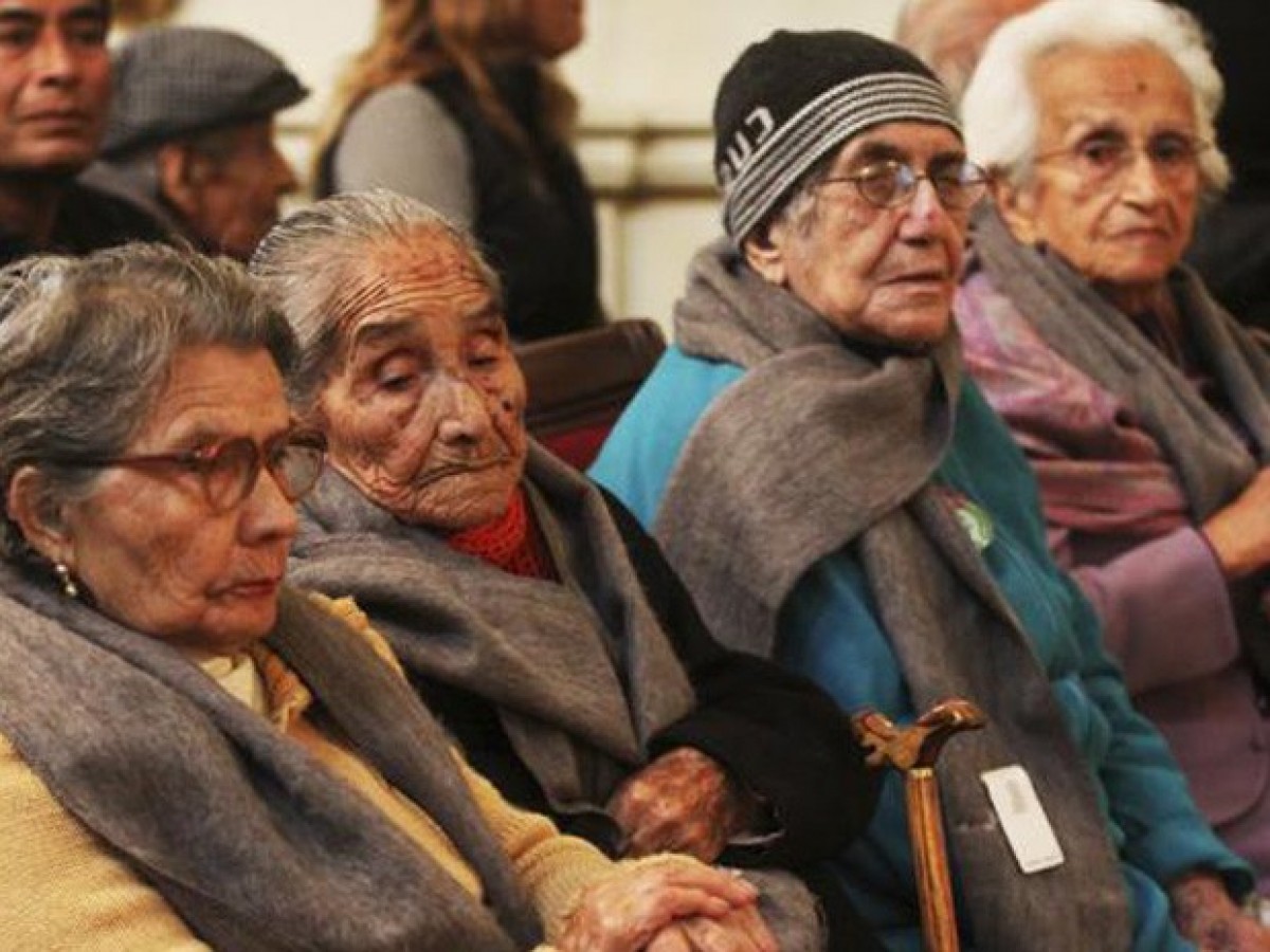Líderes en pro de la protección de los adultos mayores