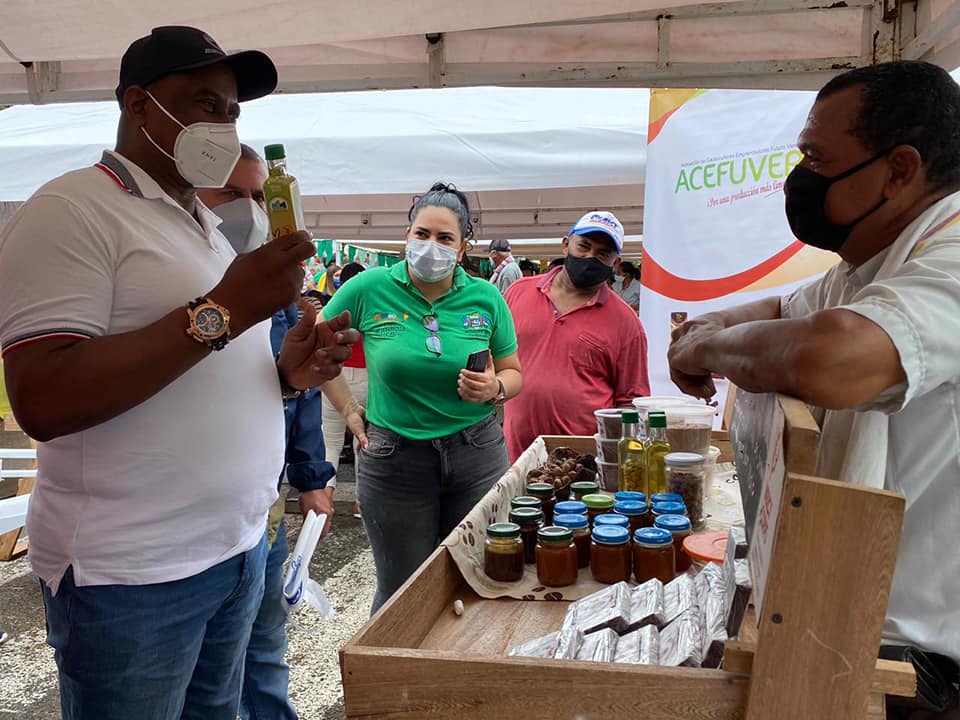 Todo un éxito mercado campesino en Chigorodó