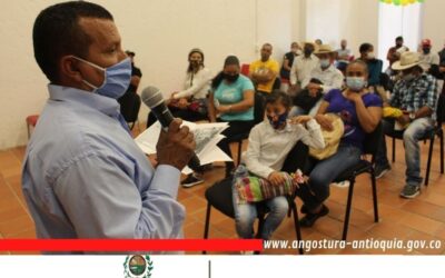 Angostura le rinde homenaje a sus lideres