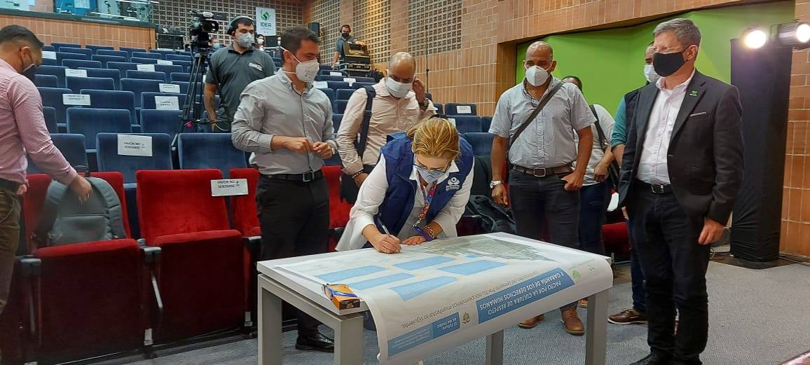 “Súmate por mi” estrategia para prevenir el reclutamiento forzado “Súmate por mi” estrategia para prevenir el reclutamiento forzado