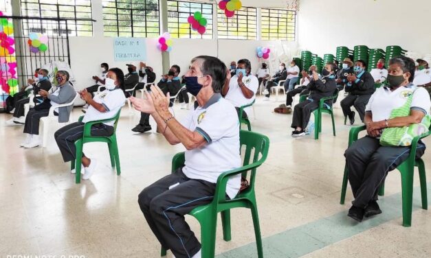 Guadalupe celebra el mes del adulto mayor