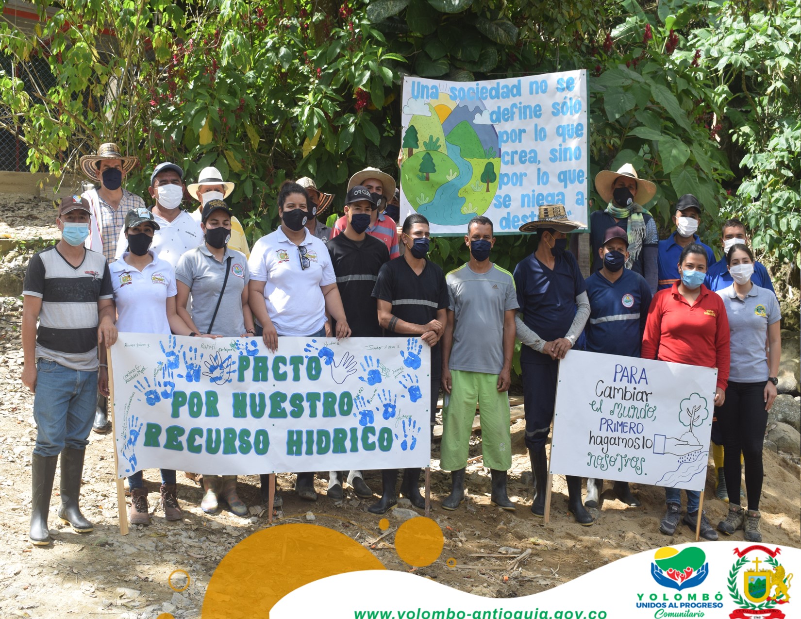 Jornada de limpieza en las fuentes hídricas de Yolombó