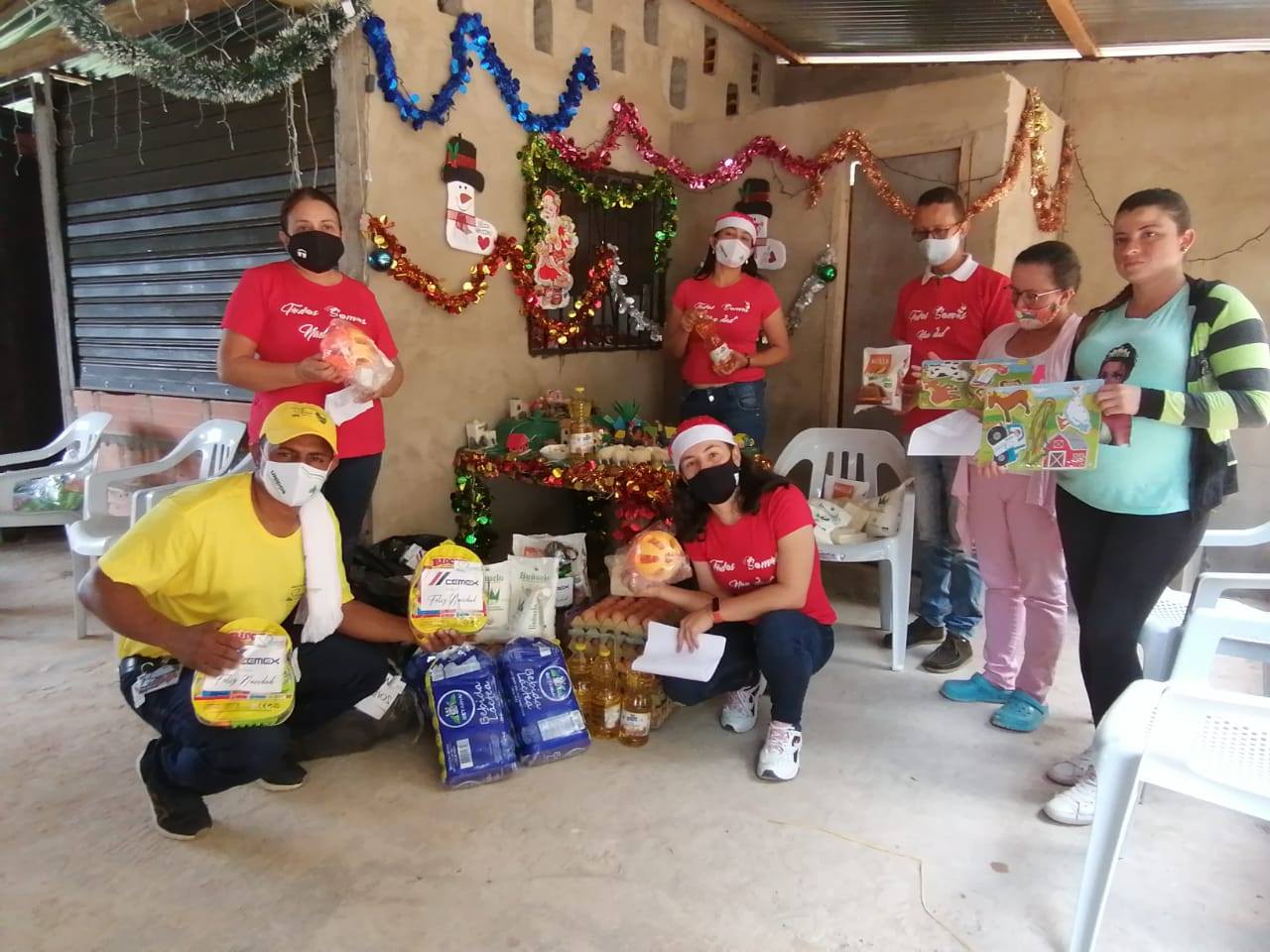 Papá Noel también llego a las veredas de Maceo Papá Noel también llego a las veredas de Maceo