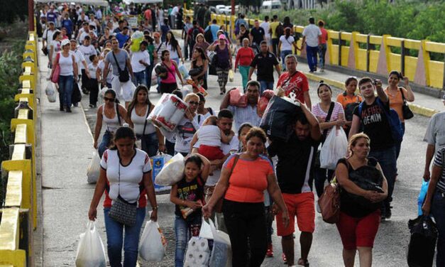 Los migrantes no regularizados no serán vacunados
