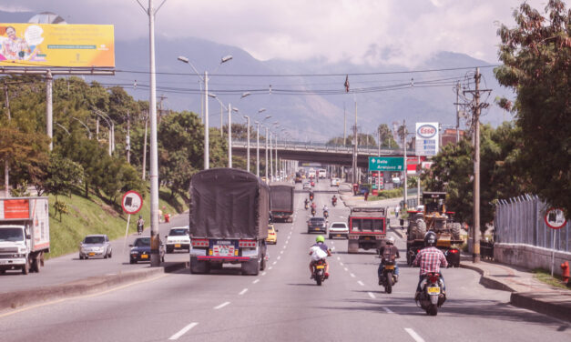La Alcaldía de Medellín busca una nueva estrategia para reducir la tasa de mortalidad vial