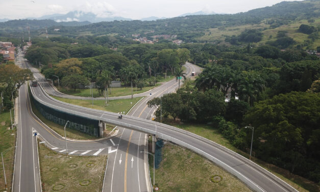 Mantenimiento mecánico en las vías del Suroeste antioqueño
