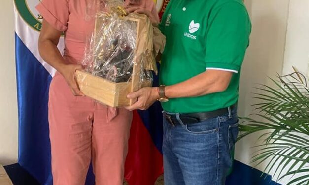 Alejandría contó con la visita del Gerente de Indeportes