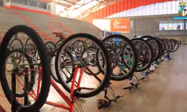 La Estrella entregó 100 bicicletas para los niños y jóvenes vulnerables del municipio