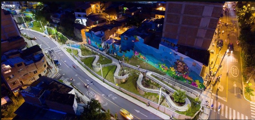 Envigado sigue modernizando su alumbrado público Envigado sigue modernizando su alumbrado público