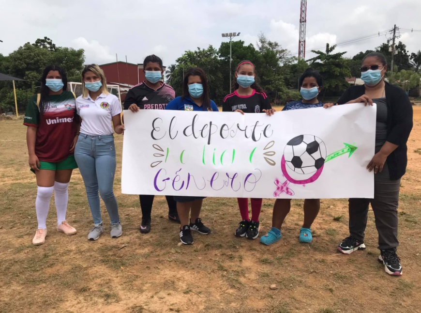 El Bagre con el fútbol femenino y los adultos mayores El Bagre con el fútbol femenino y los adultos mayores