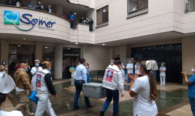 La Clínica Somer recibe de Rionegro, recibe 252 vacunas contra el COVID-19