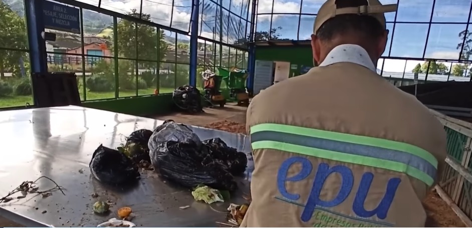 Proceso de los residuos orgánicos en Urrao Proceso de los residuos orgánicos en Urrao