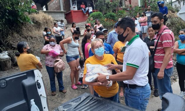 Ayuda administrativa a los damnificados de Dabeiba