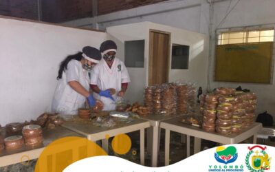 Entrega de suplementos alimentarios en Yolombó