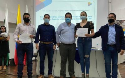 Docentes de Rionegro recibieron créditos condonables para posgrados