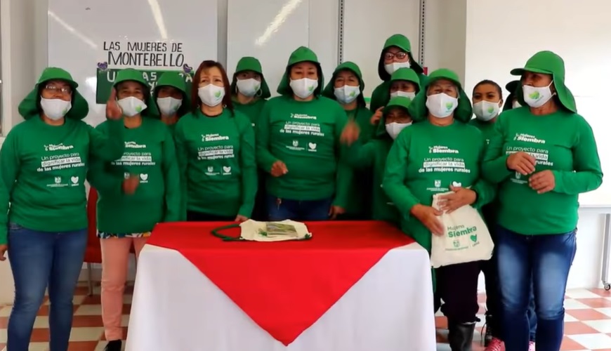 Mujeres de Montebello beneficiadas del proyecto Siembra Mujeres de Montebello beneficiadas del proyecto Siembra