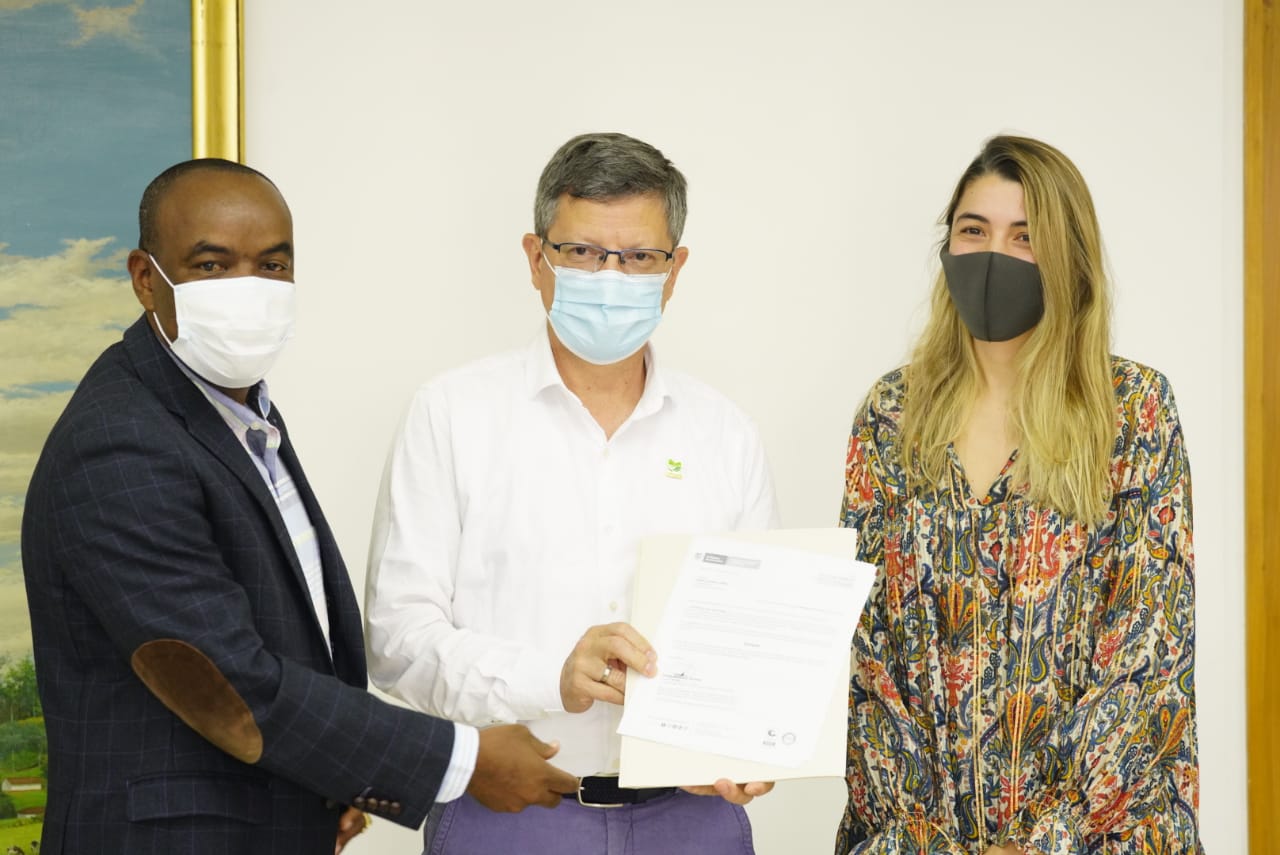 Antioquia es el primer departamento a nivel nacional con calificación ejemplar en la atención a las víctimas del conflicto armado Antioquia es el primer departamento a nivel nacional con calificación ejemplar en la atención a las víctimas del conflicto armado