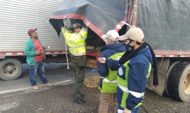 ¡Atención! En las vías de El Santuario están realizando control del tráfico de flora y fauna