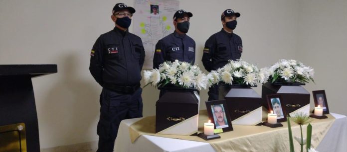 Fueron entregados a sus familiares los cuerpos de tres víctimas del conflicto armado en el Oriente Fueron entregados a sus familiares los cuerpos de tres víctimas del conflicto armado en el Oriente