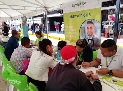 ¿Está buscando empleo?