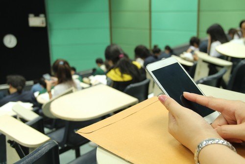 Mil estudiantes rionegreros se beneficiarán de la conectividad móvil