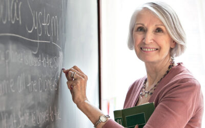 Proyecto de alfabetización para adultos en Caicedo