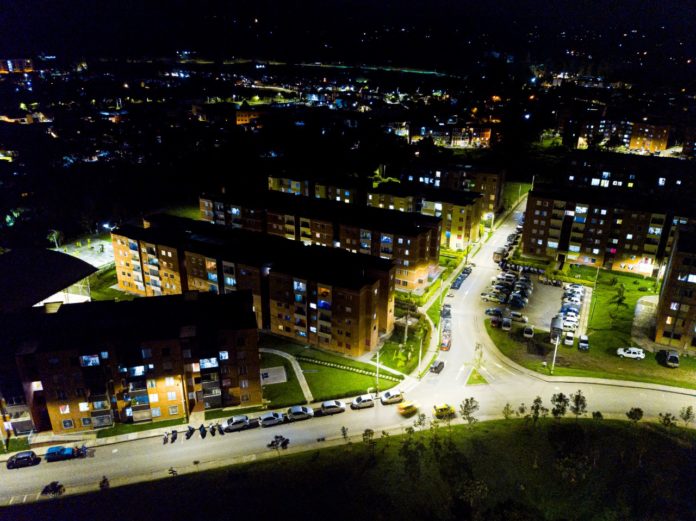 En El Retiro las vías serán iluminadas con tecnología LED