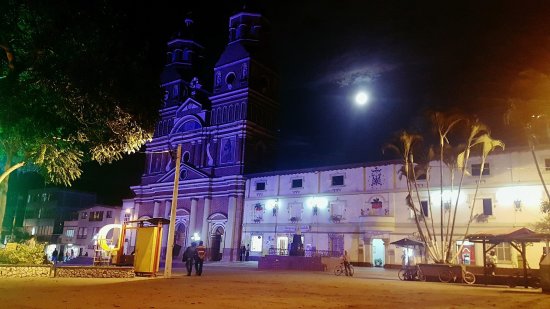 Amalfi realiza campañas de sensibilización sobre el COVID-19