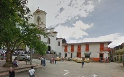 Pasaron 17 años para que niños de una vereda de Cocorná contaran con la presencia de un profesor