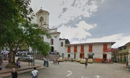 Pasaron 17 años para que niños de una vereda de Cocorná contaran con la presencia de un profesor