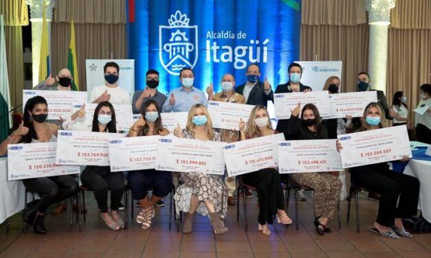 2 mil millones de pesos a ganadores del Fondo Emprender en Itagüí
