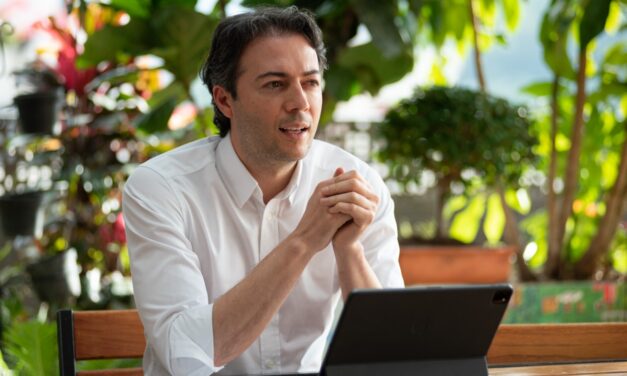 Daniel Quintero, alcalde de Medellín envía un mensaje a la comunidad