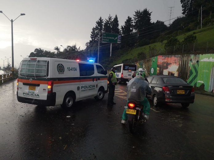 Emergencia en Medellín por fuertes lluvias Emergencia en Medellín por fuertes lluvias