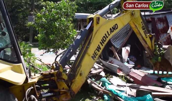 Fue demolida una vivienda que era utilizada para el expendio de estupefacientes en San Carlos