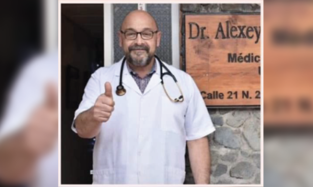 En El Retiro se realizó un homenaje al médico que falleció por complicaciones relacionadas con el COVID-19