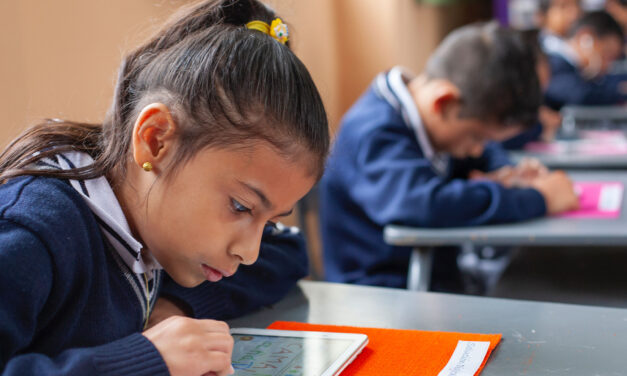 Medellín reactiva el modelo de alternancia educativa